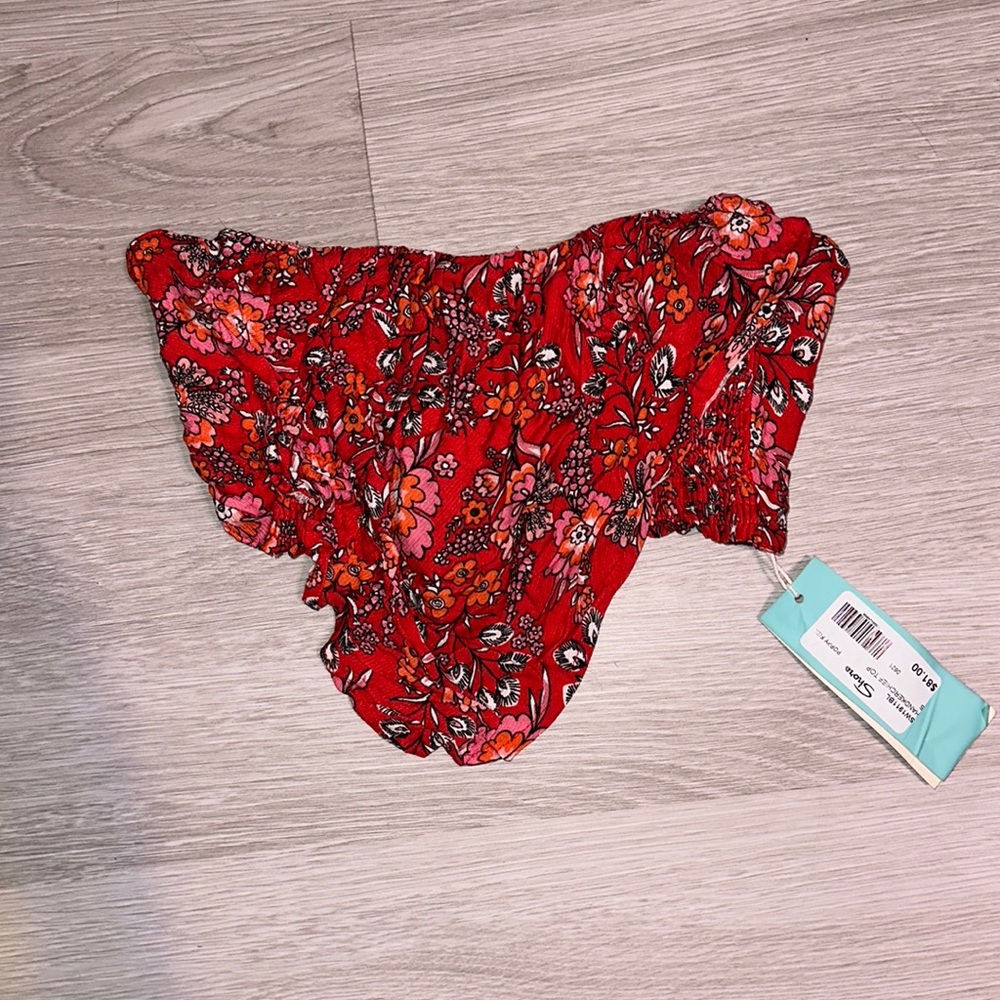 NWT Shore Handkerchief Top